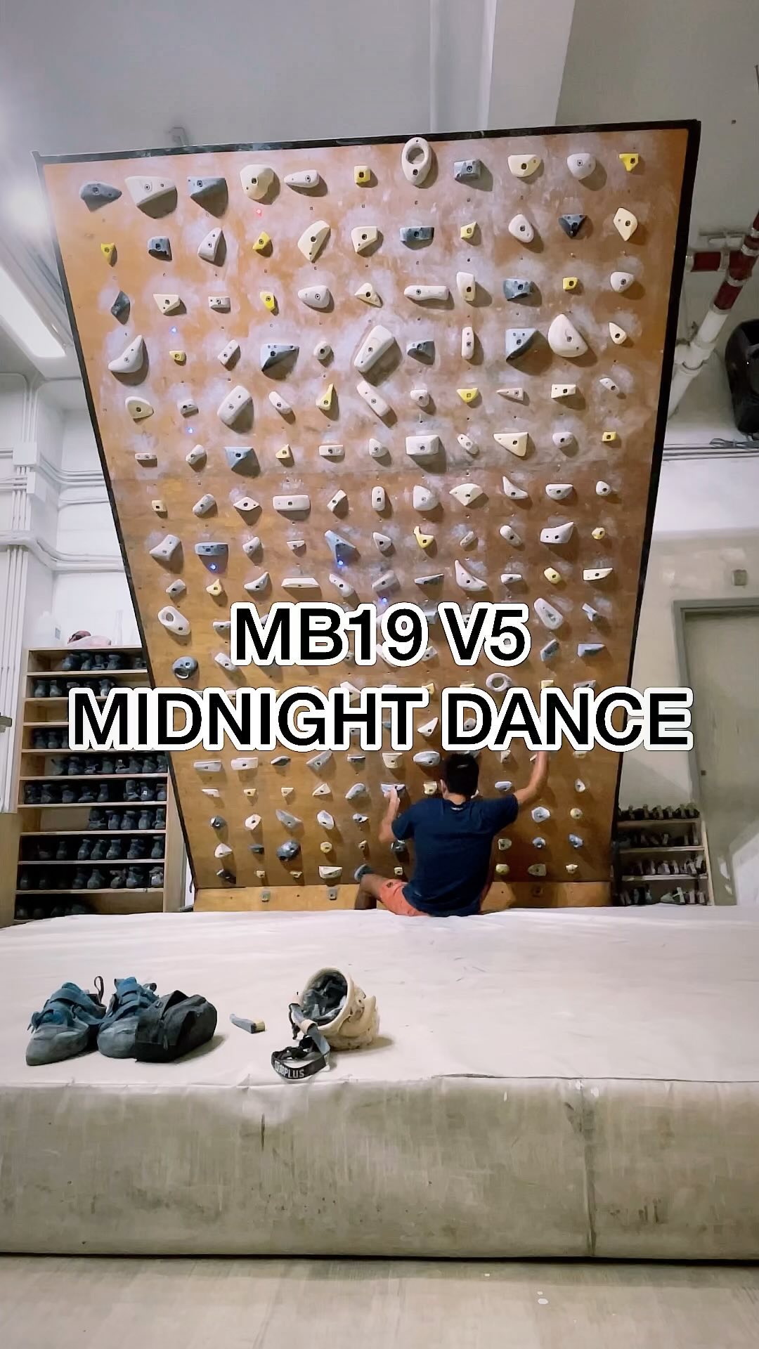 MIDNIGHT DANCE, V5