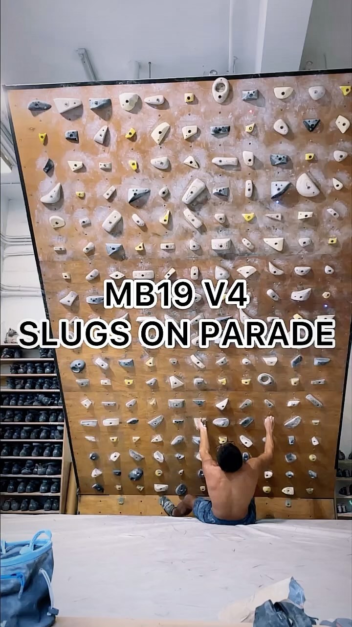SLUGS ON PARADE, V4