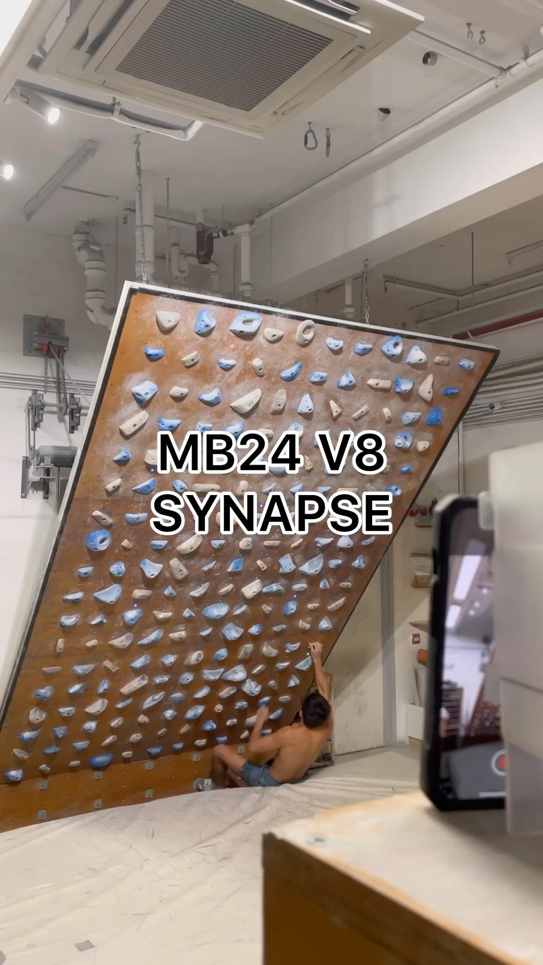 Synapse, 7B+/V8 benchmark